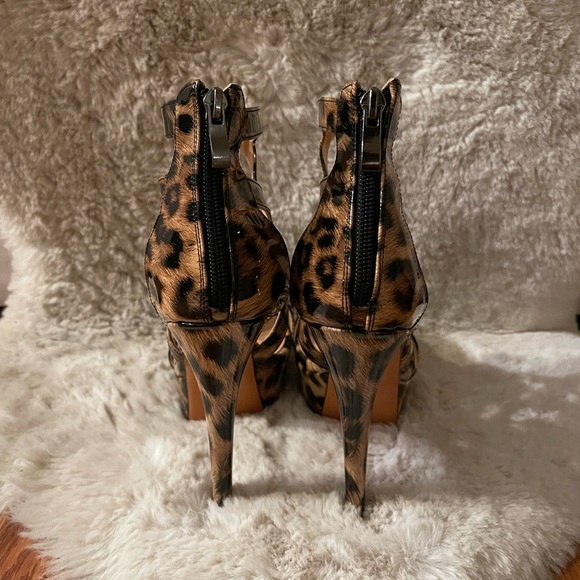 Leopard Print Heels - Picture 8 of 8